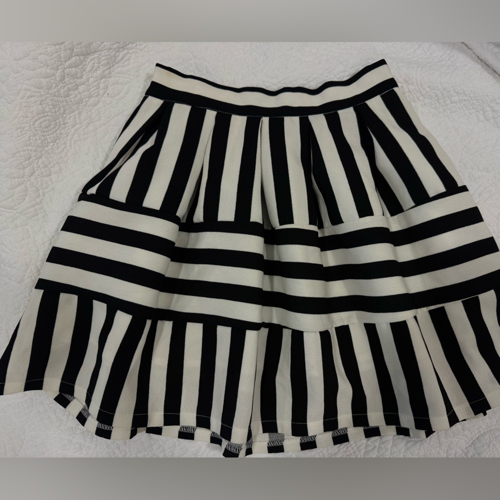 EYEDOLL Skirt